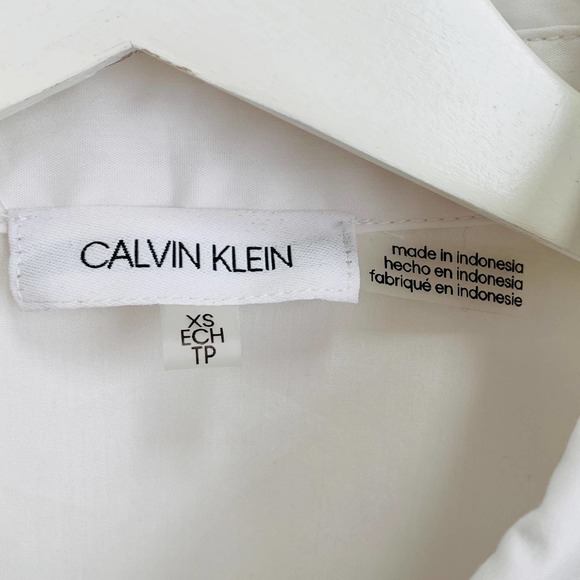 NWT CalvinKlein Button-Down Cropped Shirt Size XS - Picture 8 of 10
